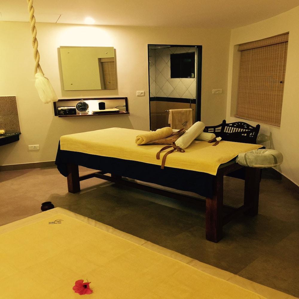 Poetree Thekkady Hotell Eksteriør bilde