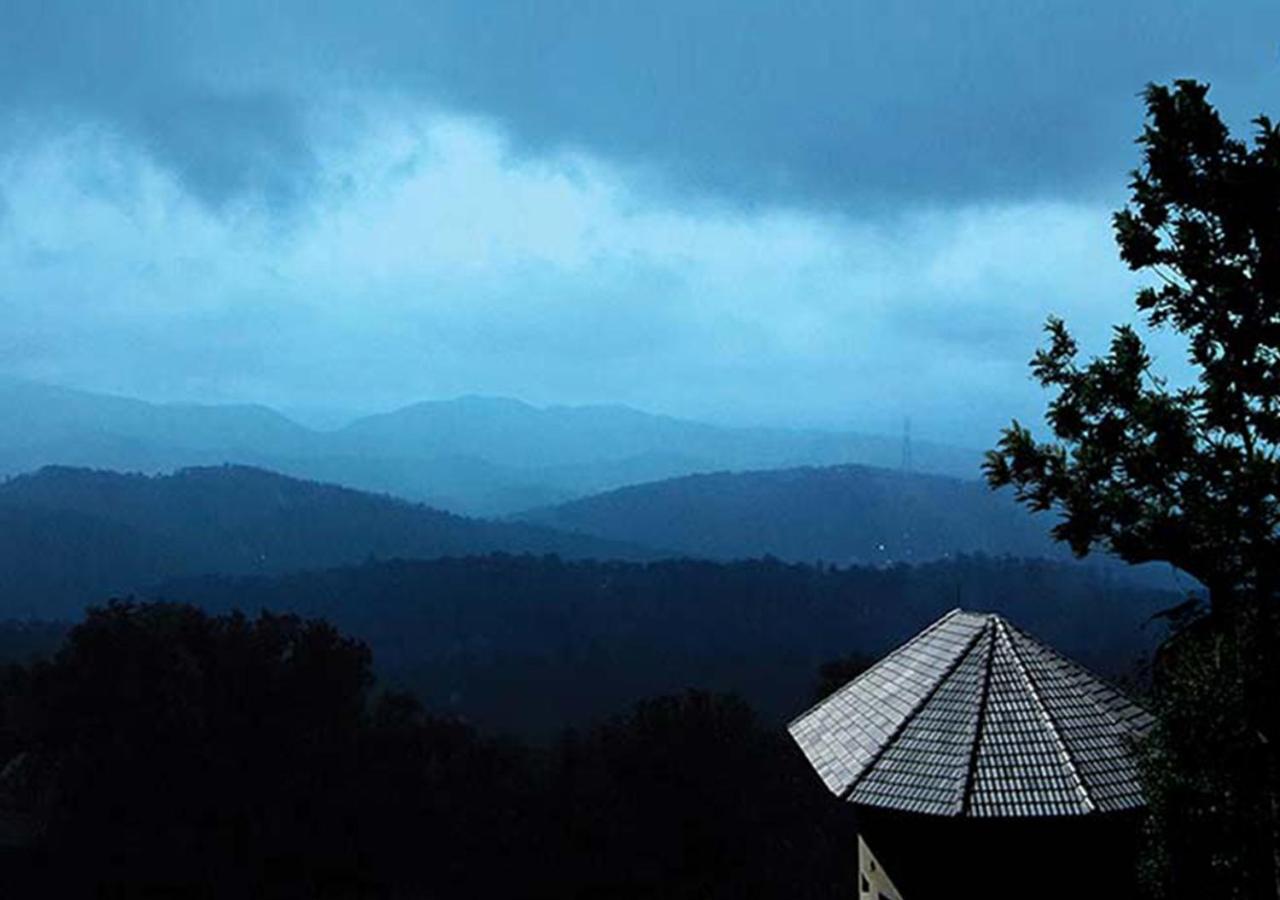 Poetree Thekkady Hotell Eksteriør bilde